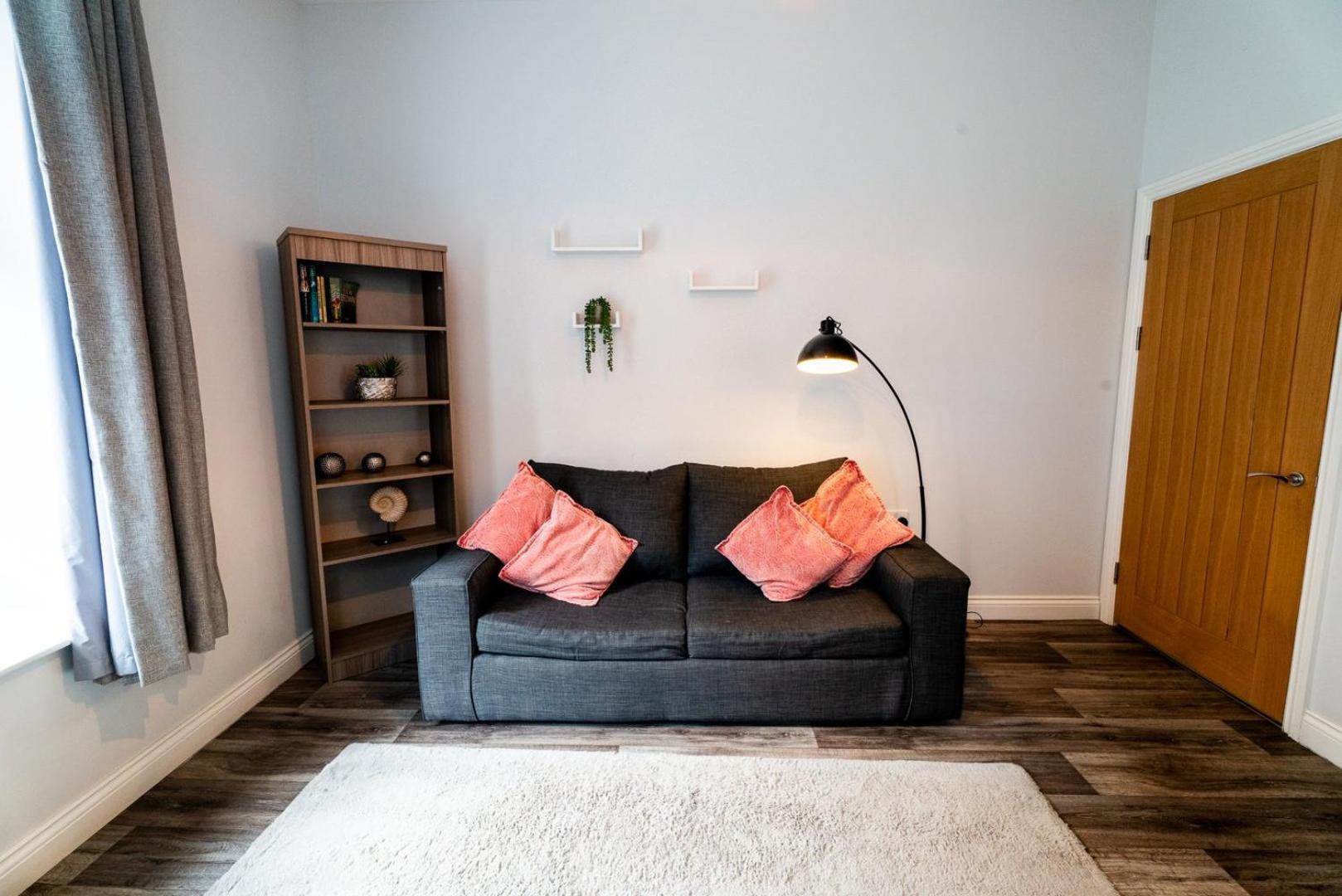 Free Parking | Smart Tv | 4 Guests Appartement Swansea Kamer foto