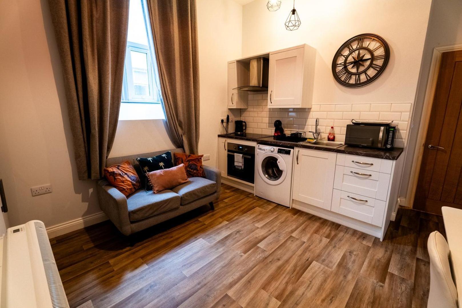 Free Parking | Smart Tv | 4 Guests Appartement Swansea Kamer foto